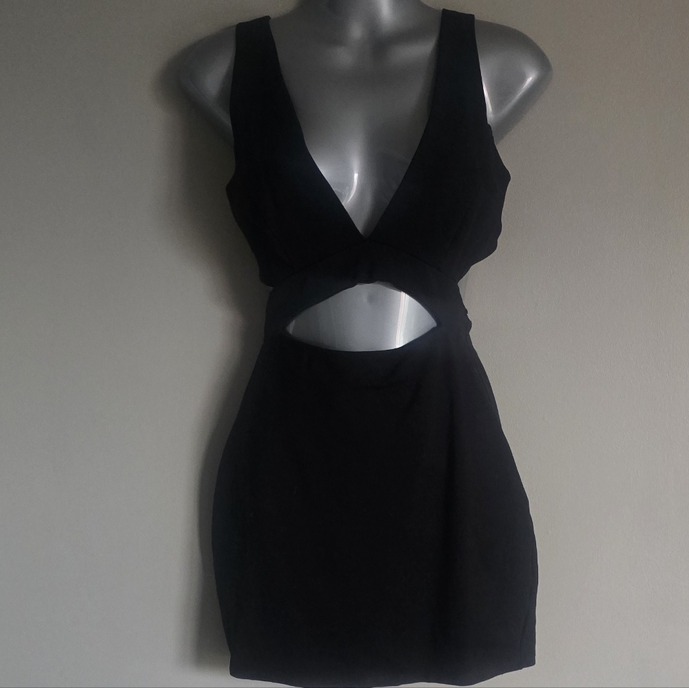 Lulu's Black Backless Cut-Out Dress Size Small